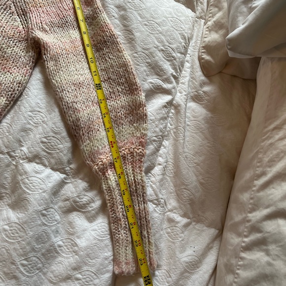 cropped muted rainbow sweater - Picture 10 of 10